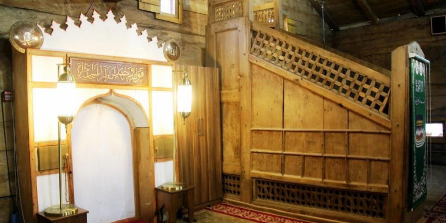 Japon ve Alman mühendislere ilham olan çivisiz caminin restorasyonu tamamlandı