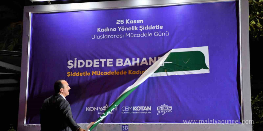 Kadına şiddetin bahanelerini söküp attılar