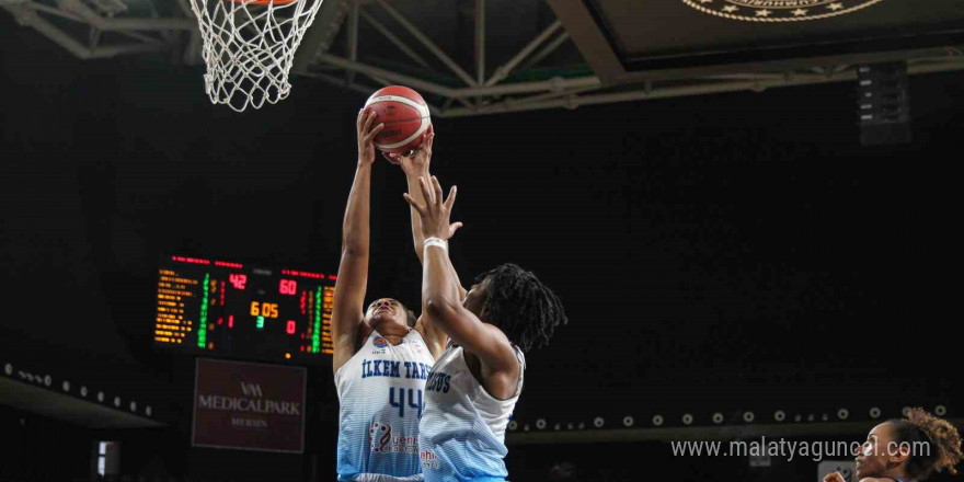 Kadınlar Basketbol Süper Ligi: Tarsusspor: 71 - Fenerbahçe: 100