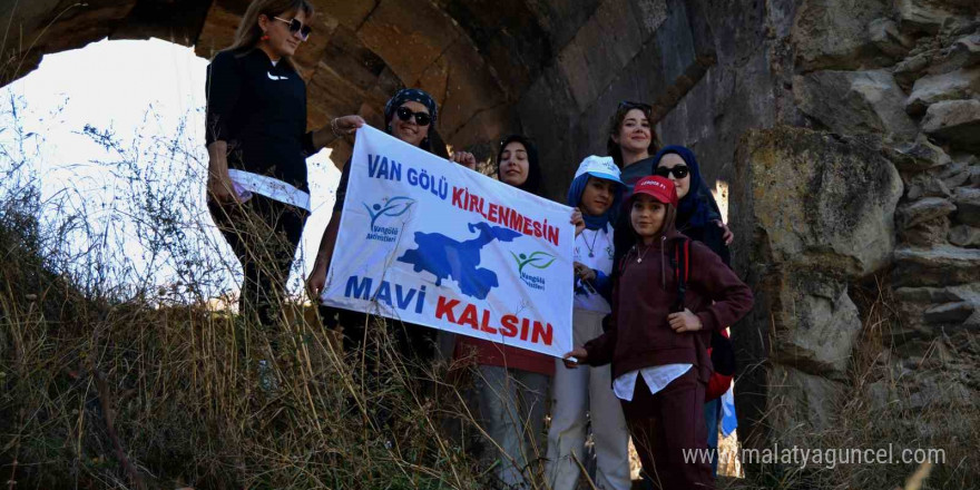 Kadınlardan doğa ve sağlıklı yaşam yürüyüşü