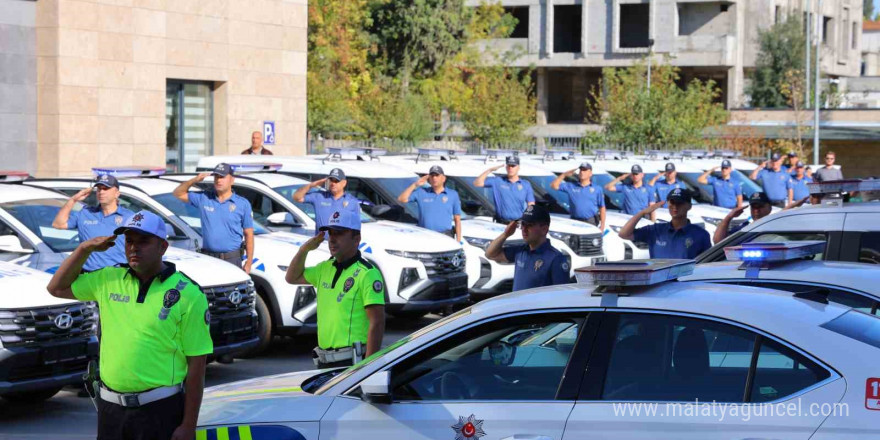 Kahramanmaraş emniyetine 63 araç desteği