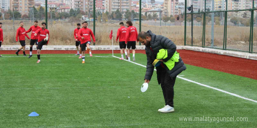 Kalaycı tezgahından spor sahasına