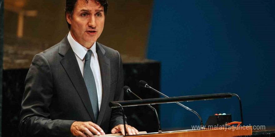 Kanada Başbakanı Trudeau istifa edecek