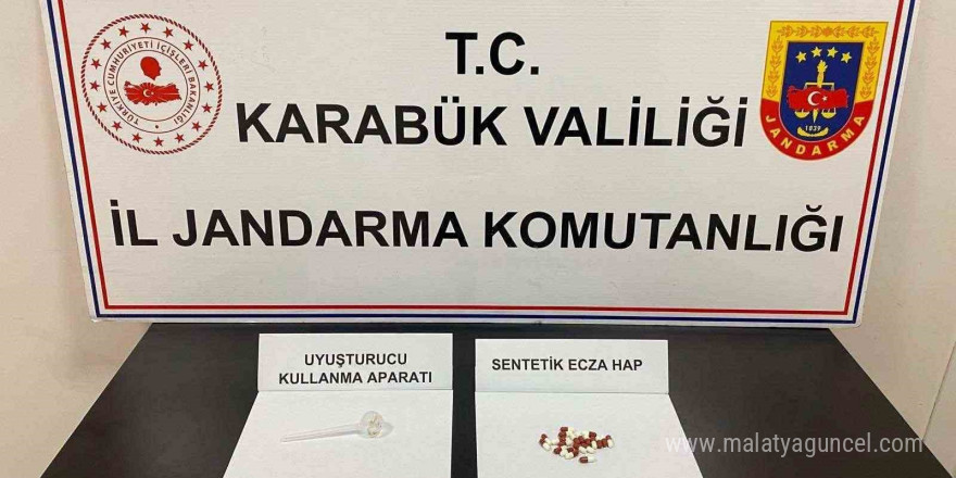 Karabük’te 20 adet sentetik ecza hap ele geçirildi