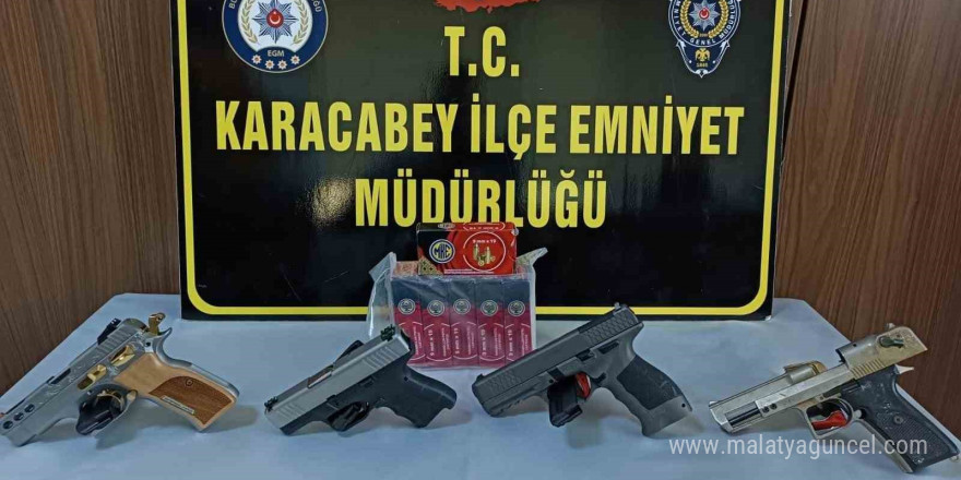 Karacabey’de bir evde 4 adet tabanca ele geçirildi