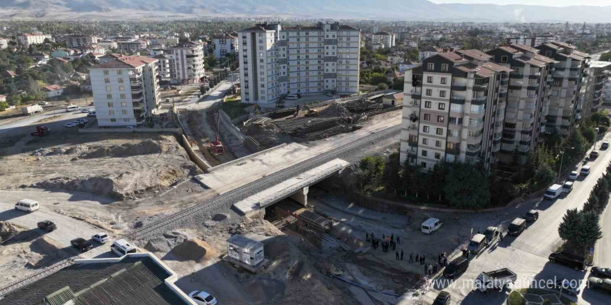 Karaman-Ulukışla Hızlı Tren Hattında çalışmalar devam ediyor