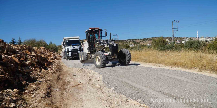 Karpuzkaya - Serintepe yolu yenilendi