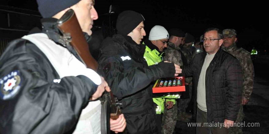 Kars Valisi Polat, yılbaşı tedbirlerini yerinde inceledi