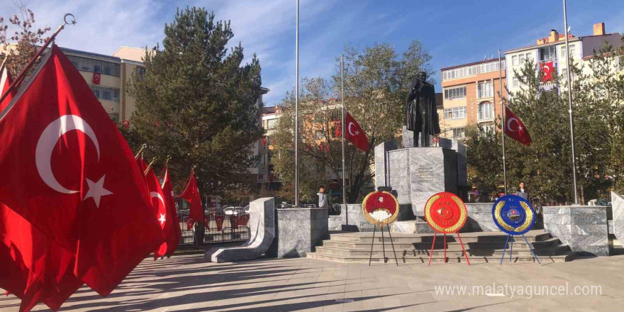 Kars’ın düşman işgalinden kurtuluşunun 104. yıl dönümü kutlandı