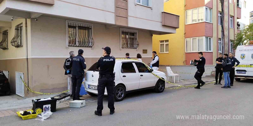 Kartal’da 6. kattan düşen öğretmen hayatını kaybetti