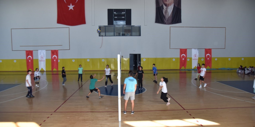 Kartepe’de yaz spor okulları sezonu açılıyor