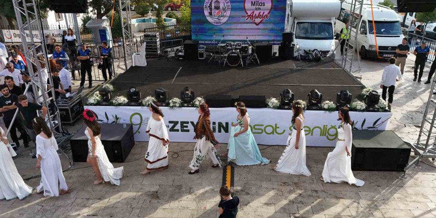 Karya defilesi yoğun ilgi gördü