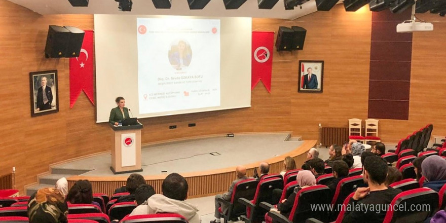 Kastamonu Üniversitesi’nde “Meşrutiyet Dönemi Basını ve Türk Dünyası” konulu konferans düzenlendi