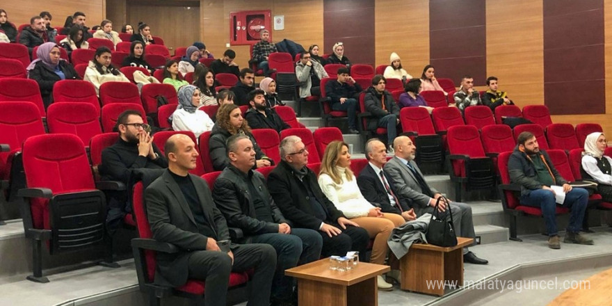 Kastamonu Üniversitesi’nde “Meşrutiyet Dönemi Basını ve Türk Dünyası” konulu konferans düzenlendi