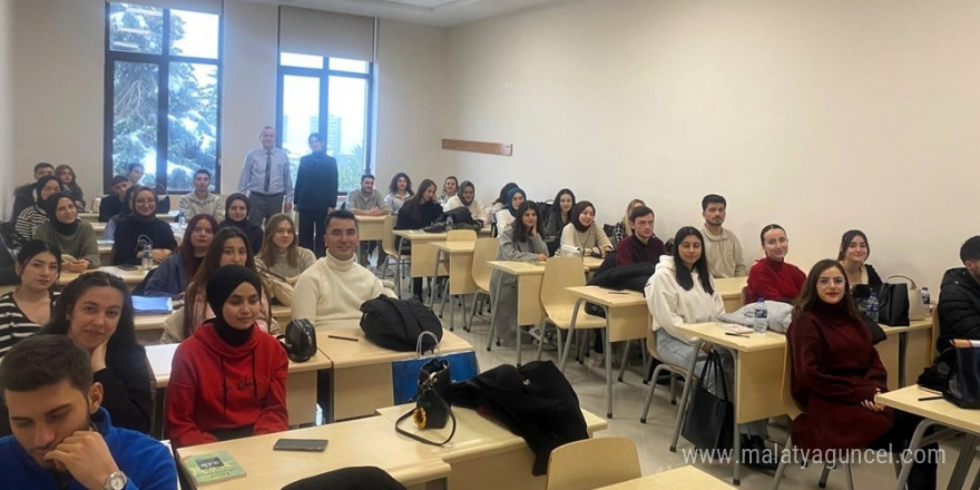 Kastamonu Üniversitesi’nden öğretmen adaylarına tüketici bilinci eğitimi