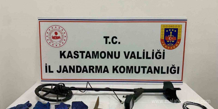 Kastamonu’da define avcıları suçüstü yakalandı