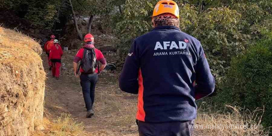 Kayıp Alzheimer hastası 90 yaşındaki kayıp kadını arama çalışmaları sürüyor