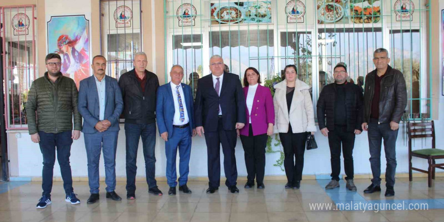 Kaymakam Güneş için veda yemeği düzenlendi