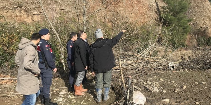 Kaymakam Memiş, selden zarar gören mahalleleri ziyaret etti