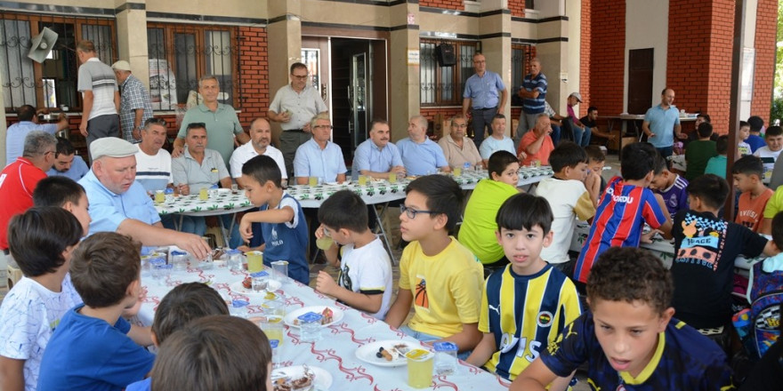 Kaymakam Odabaş, Yaz Kur’an Kursu öğrencileriyle bir araya geldi