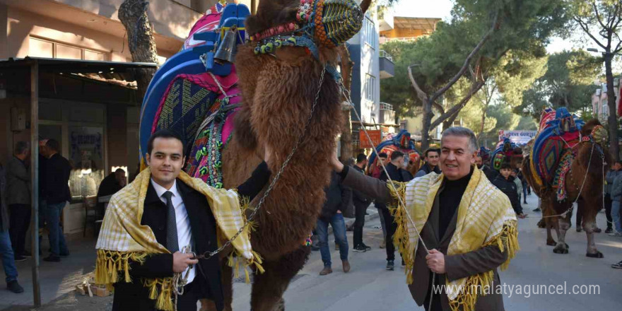 Kaymakam Özefe ve Başkan Erol’dan Buharkent Deve Güreşleri’ne davet