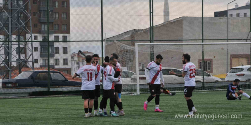 Kayseri 1. Amatör Küme: Güneşspor: 2 - Kocasinan Ülküspor: 0