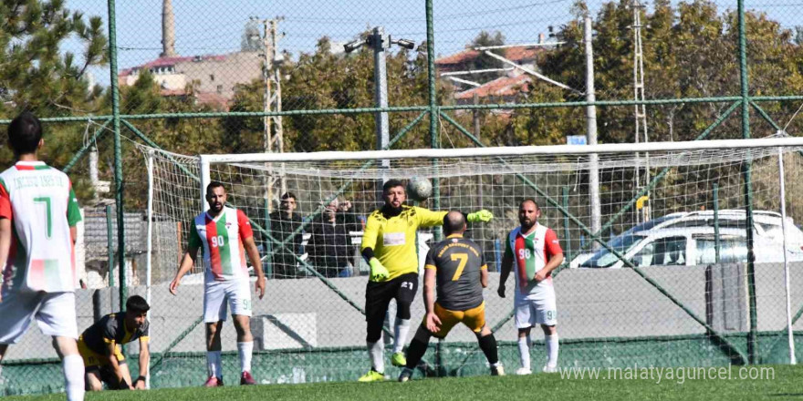 Kayseri 1. Amatör Küme: Talas Anayurtspor: 3 - İncesu Gençlikspor: 1