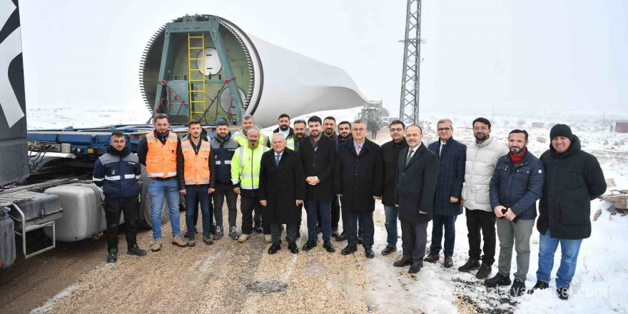 Kayseri Büyükşehir’den bir ilk daha: Toplu ulaşımda RES Projesi