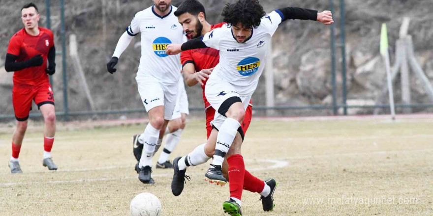 Kayseri Şeker Süper Amatör Küme: Hacılar Erciyesspor: 5 - Özvatanspor: 0