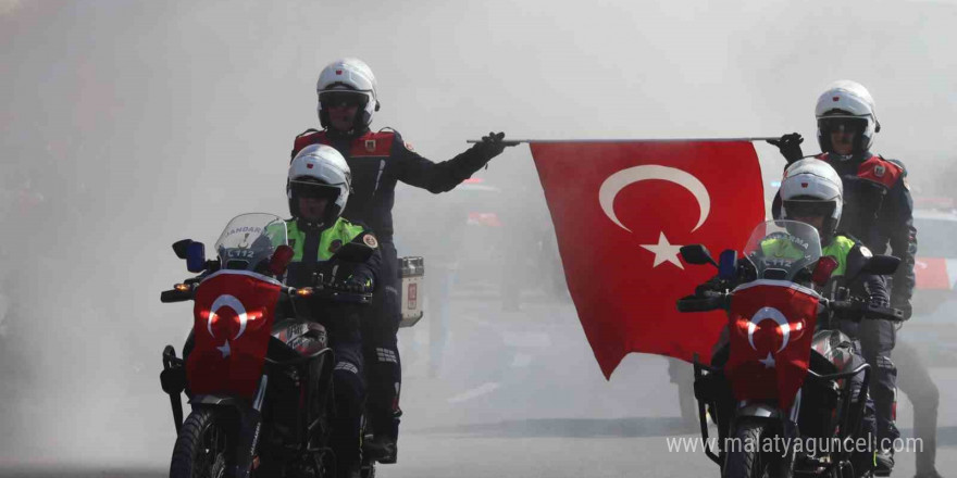 Kayseri’de dev sıcak hava balonlu 29 Ekim kutlaması