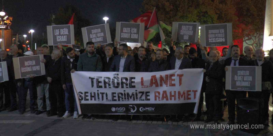 Kayseri’de vatandaşlar terörü lanetledi