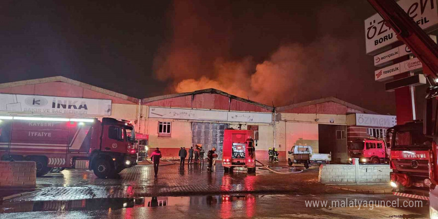 Kayseri’deki fabrika yangını 3 saatte söndürüldü