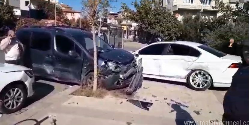 Kaza yapan kardeşine giderken zincirleme kazaya neden oldu