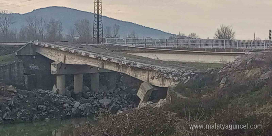 Kazalara neden olan köprüde çalışmalar başlatıldı