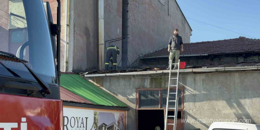 Kazan dairesinde çıkan yangın korkuttu