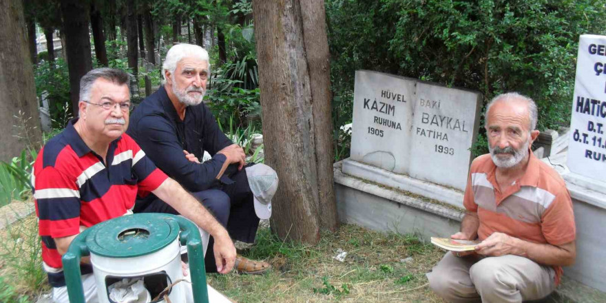 Kazım Baykal vefatının 31. yıldönümünde dualarla anıldı