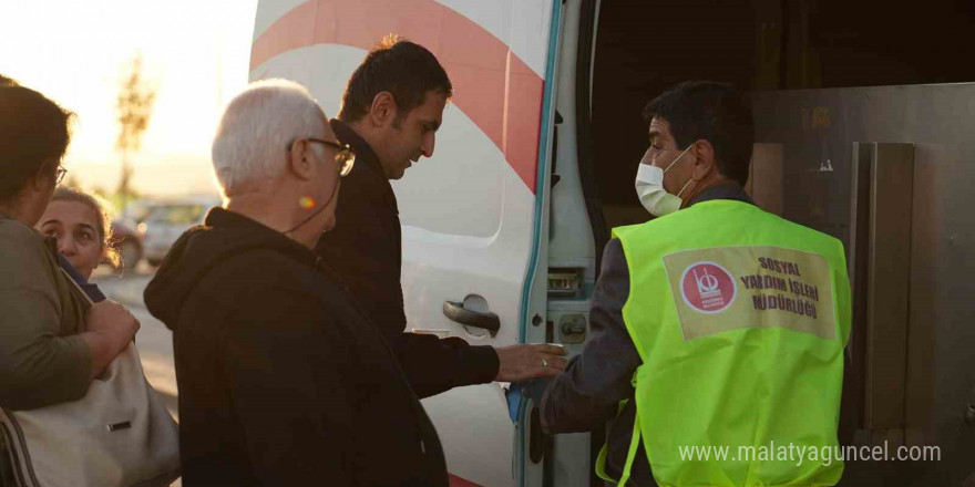 Keçiören Belediyesinden sıcak çorba ikramı