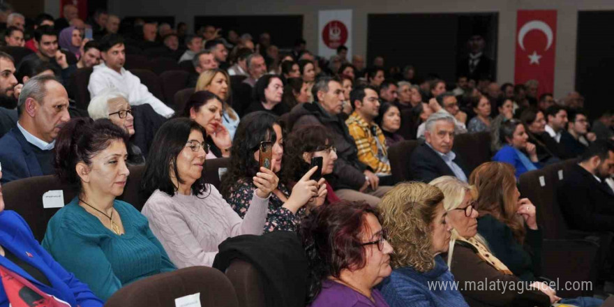 Keçiören’de Atatürk’ün Ankara’ya gelişinin 105. yılı coşkuyla kutlandı