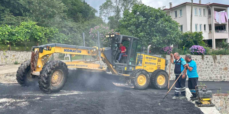 Kelebek hastası Ayşenur için 120 metrelik beton yol asfaltlandı