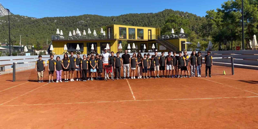 Kemer bölge okulları, tenis ile buluşacak