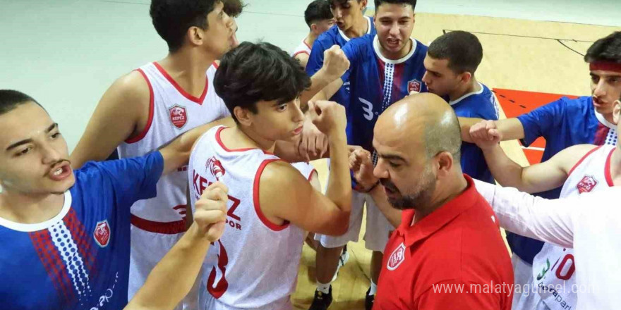 Kepez basketbol takımı, geriye düştüğü maçı farklı kazandı