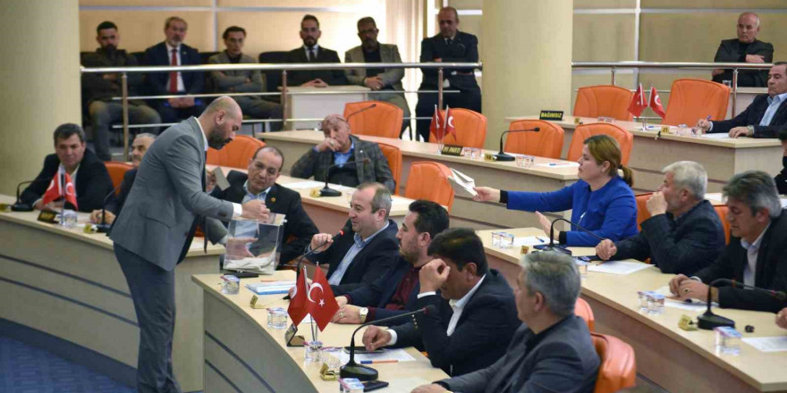 Kepez Belediye Meclisi son kez toplanıyor