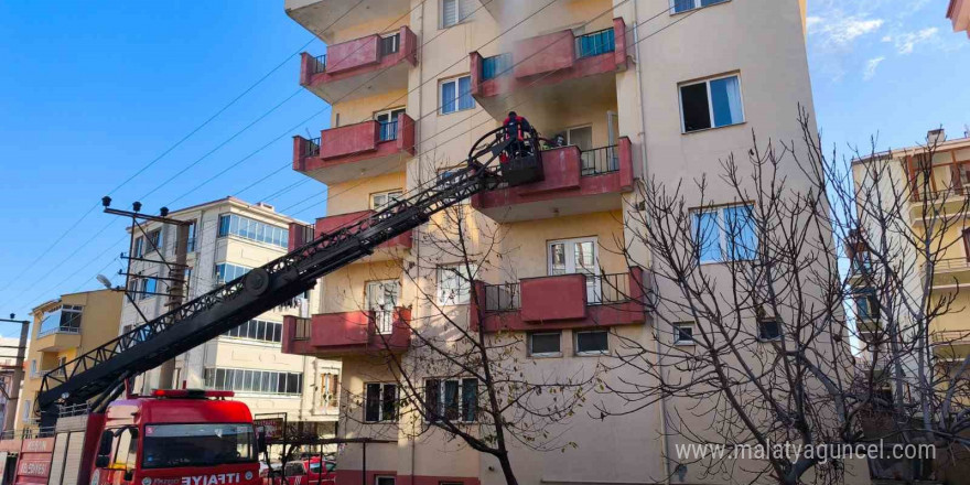 Keşan’da çakmakla oynayan çocuk yangına sebep oldu