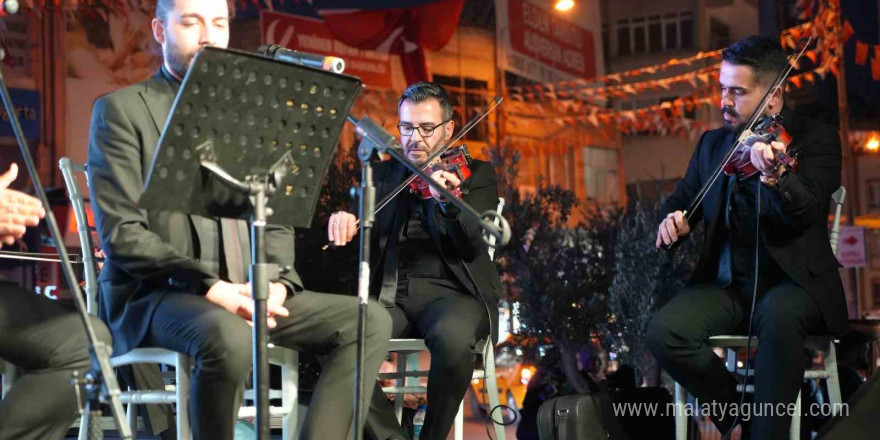 Kilis’te Zeytin Festivali’ndeki konsere yoğun ilgi