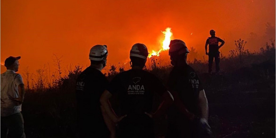 Kırka yangınına ANDA ekibi de destek verdi