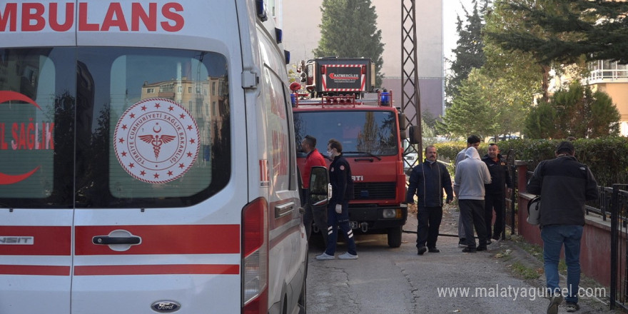 Kırklareli’nde çatı katında yangın: 1 yaralı