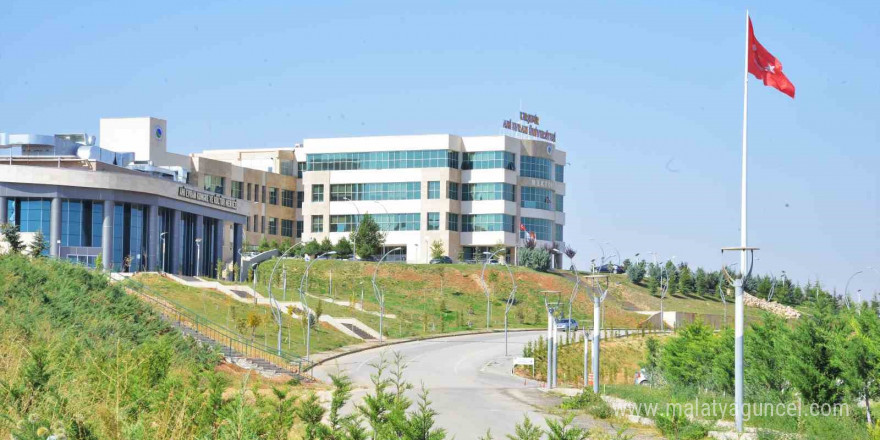 Kırşehir Ahi Evran Üniversitesi Mezunları En Kısa Sürede İş Buluyor