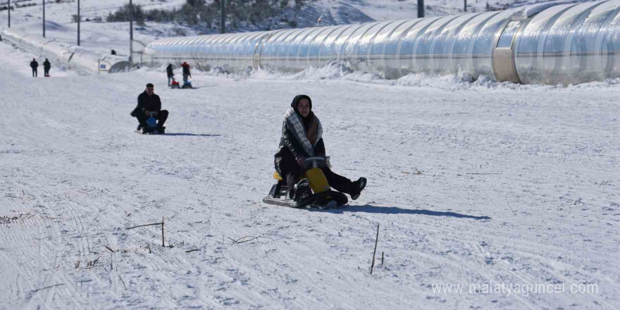 Kış sporlarının yıldızı sezonu açtı