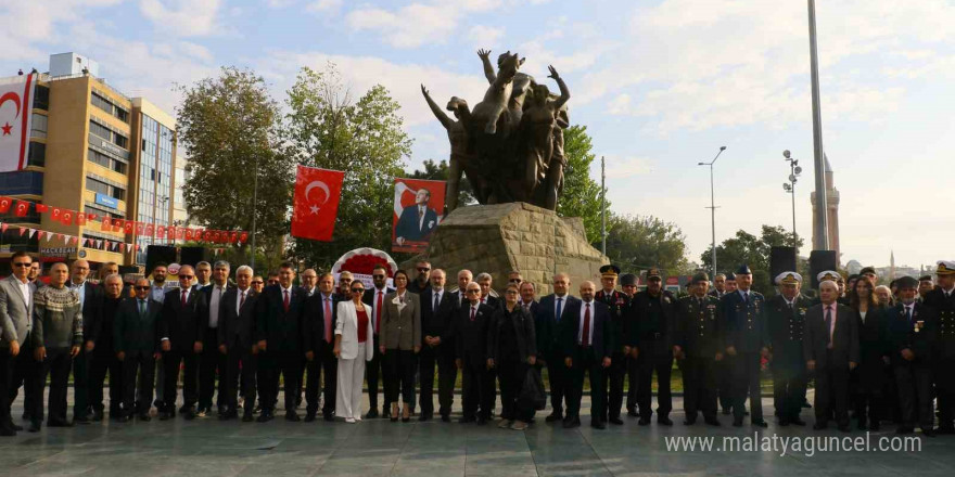 KKTC’nin 41’inci kuruluş yıl dönümü Antalya’da kutlandı