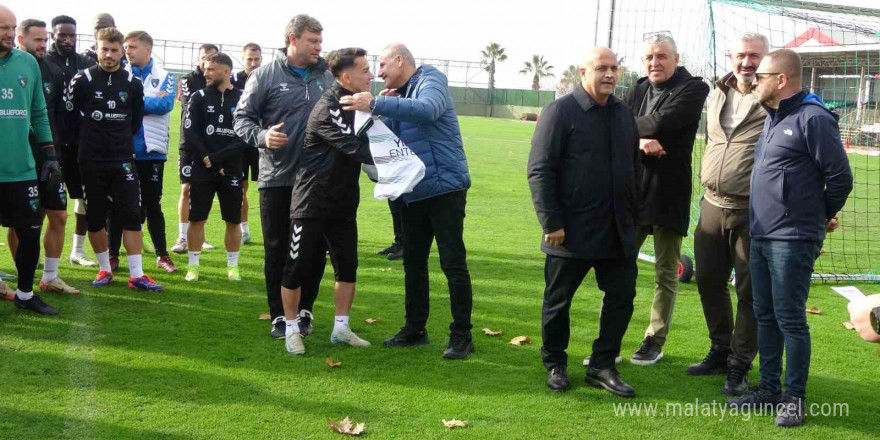 Kocaelispor antrenmanında duygusal sürpriz